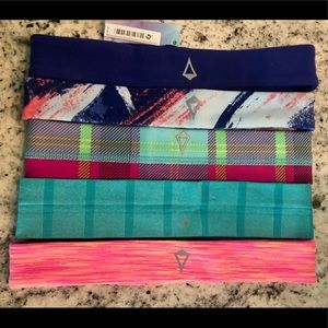 SOLD! BNWT Ivivva Stick It Headbands by Lululemon